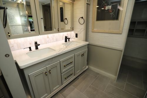 2026 Tiffin Motor Homes Allegro Bus 45OPP