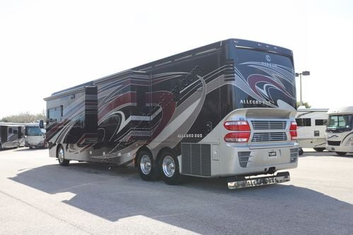 2018 Tiffin Motor Homes Allegro Bus 45OPP