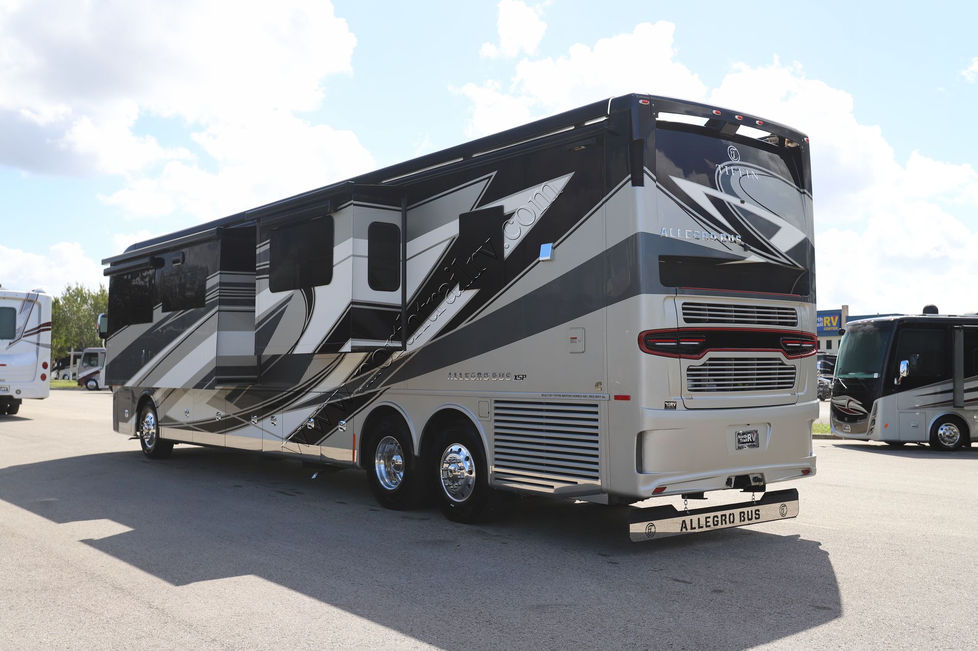 New 2026 Tiffin Motor Homes Allegro Bus 45OPP Class A  For Sale