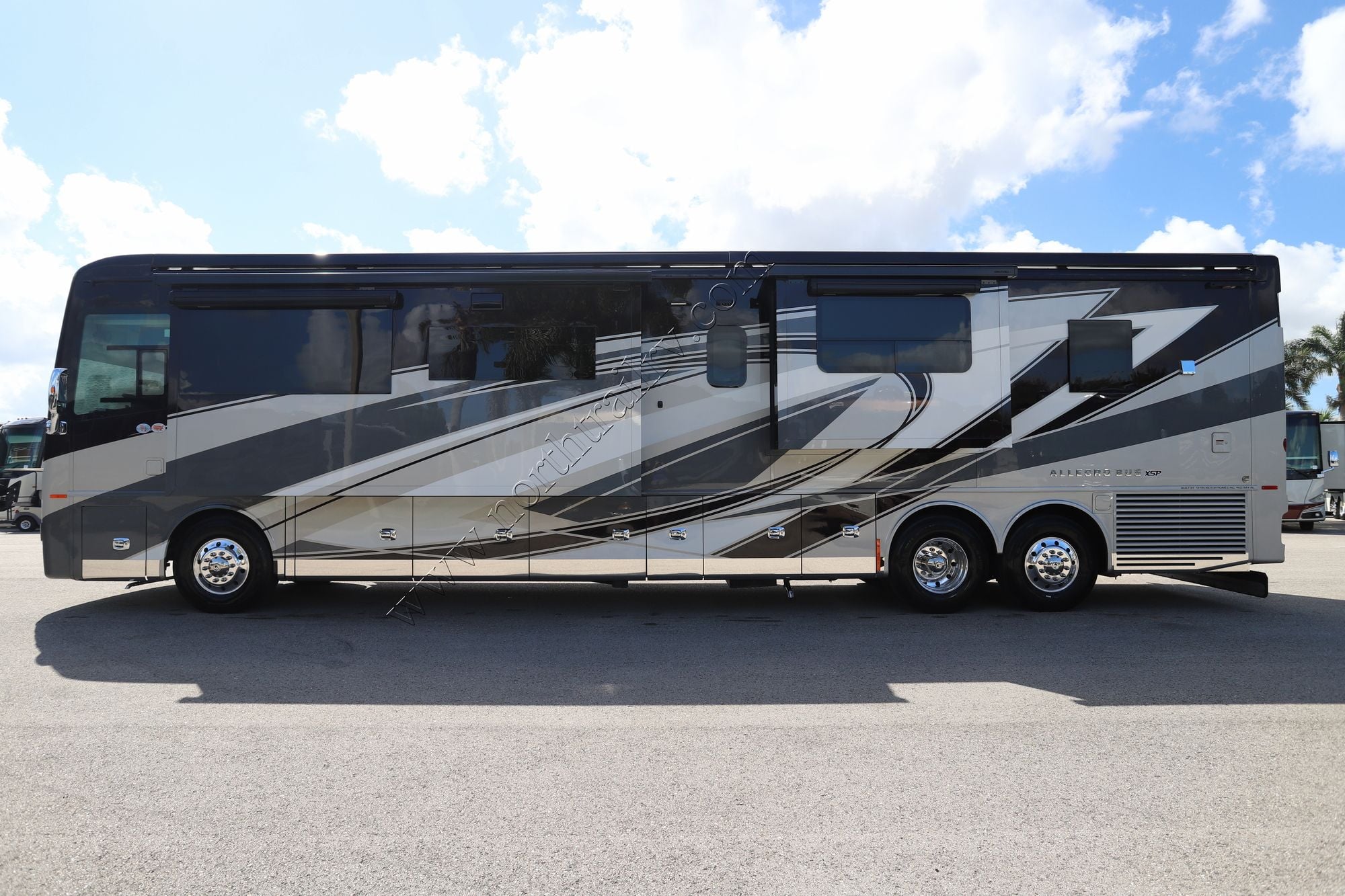 New 2026 Tiffin Motor Homes Allegro Bus 45OPP Class A  For Sale