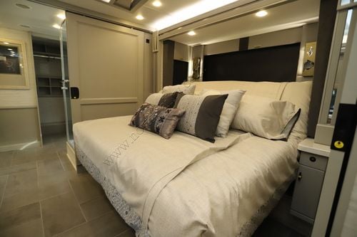 2026 Tiffin Motor Homes Allegro Bus 45OPP