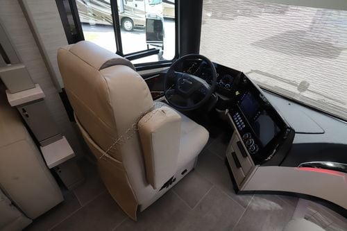 2026 Tiffin Motor Homes Allegro Bus 45OPP