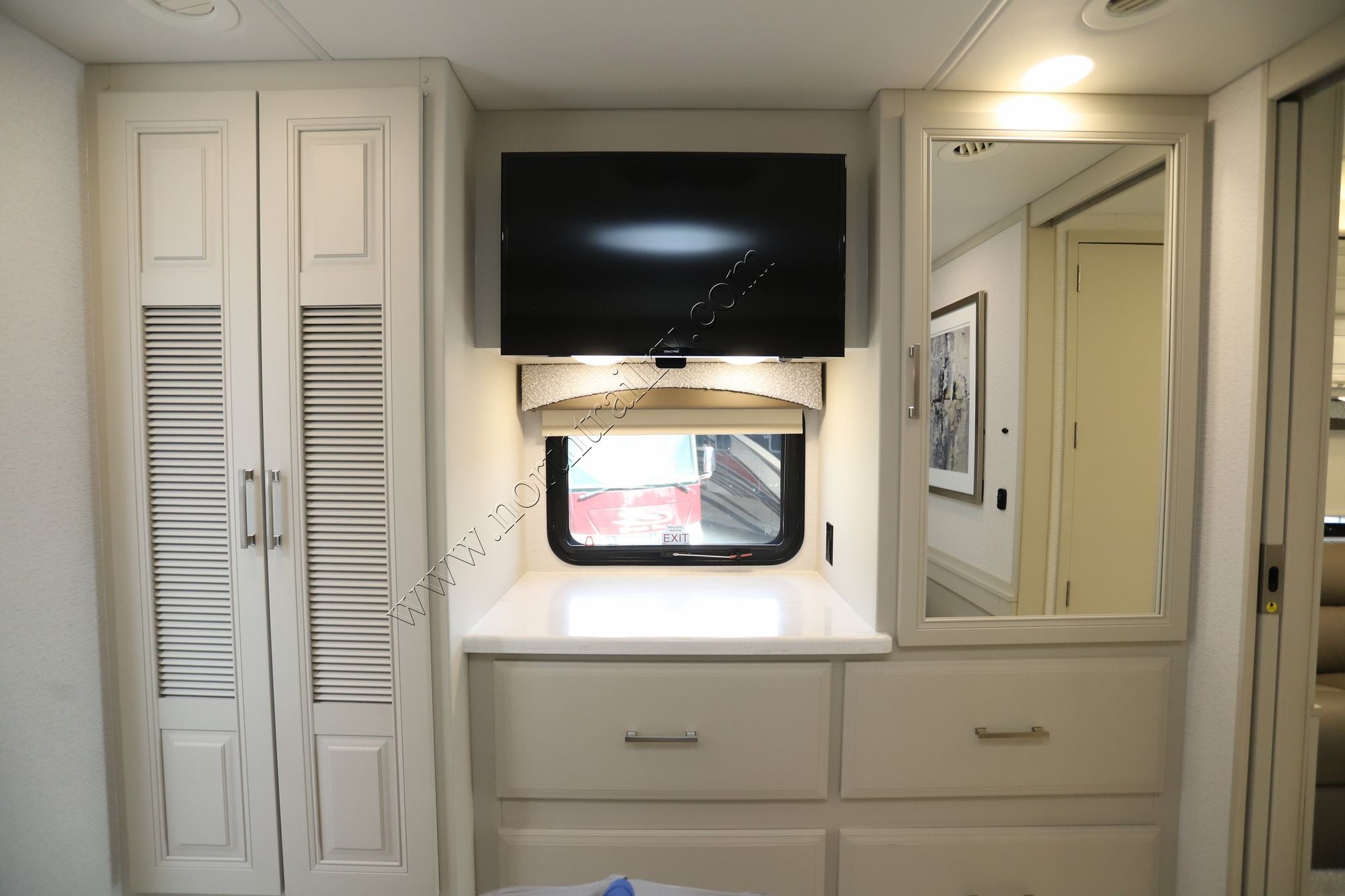 Used 2026 Entegra Accolade Xl 37K Super C  For Sale