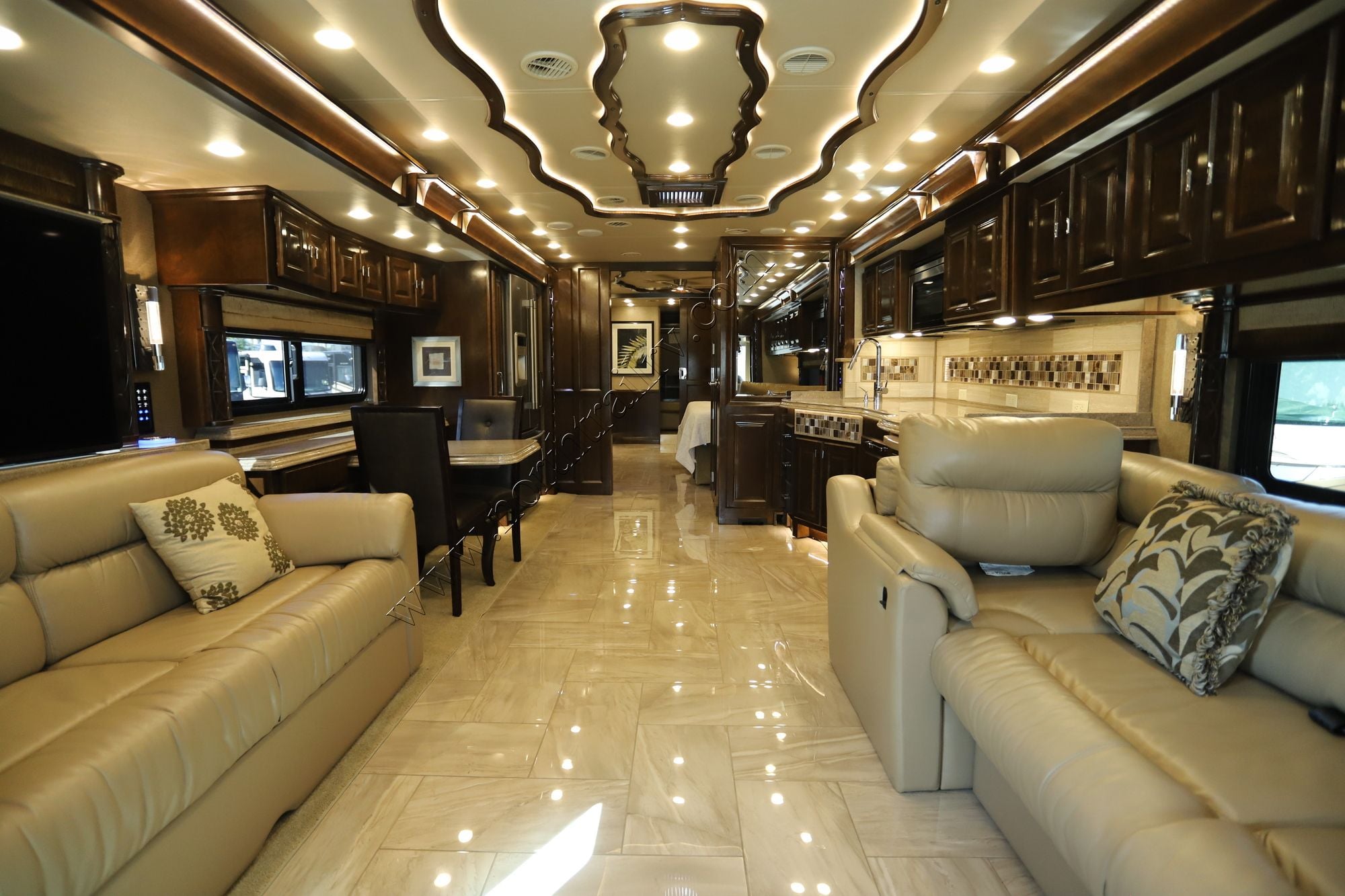 Used 2018 Tiffin Motor Homes Allegro Bus 45OPP Class A  For Sale