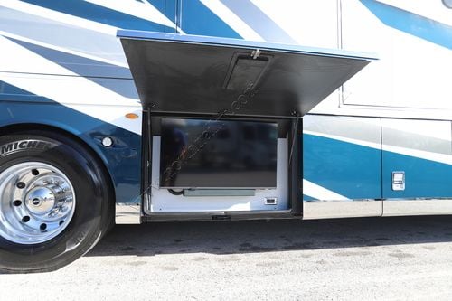 2026 Newmar Mountain Aire 3825