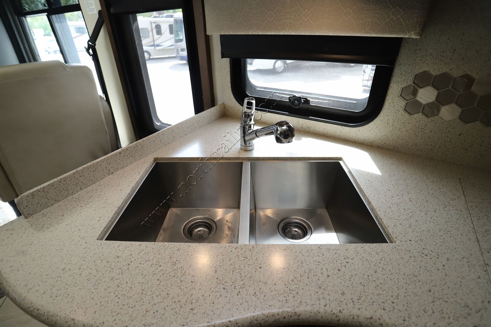 Used 2019 Newmar Bay Star 3124 Class A  For Sale