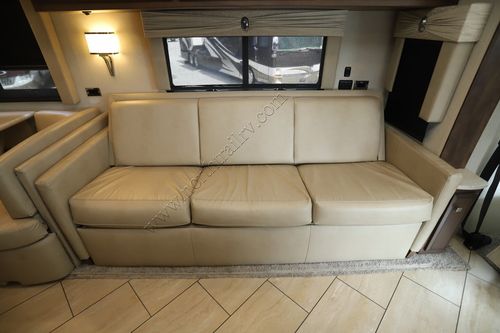 2019 Newmar Bay Star 3124