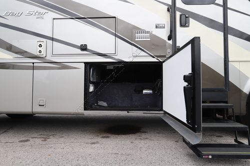 2019 Newmar Bay Star 3124