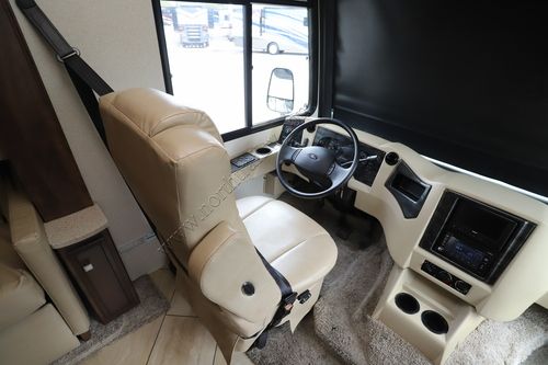 2019 Newmar Bay Star 3124