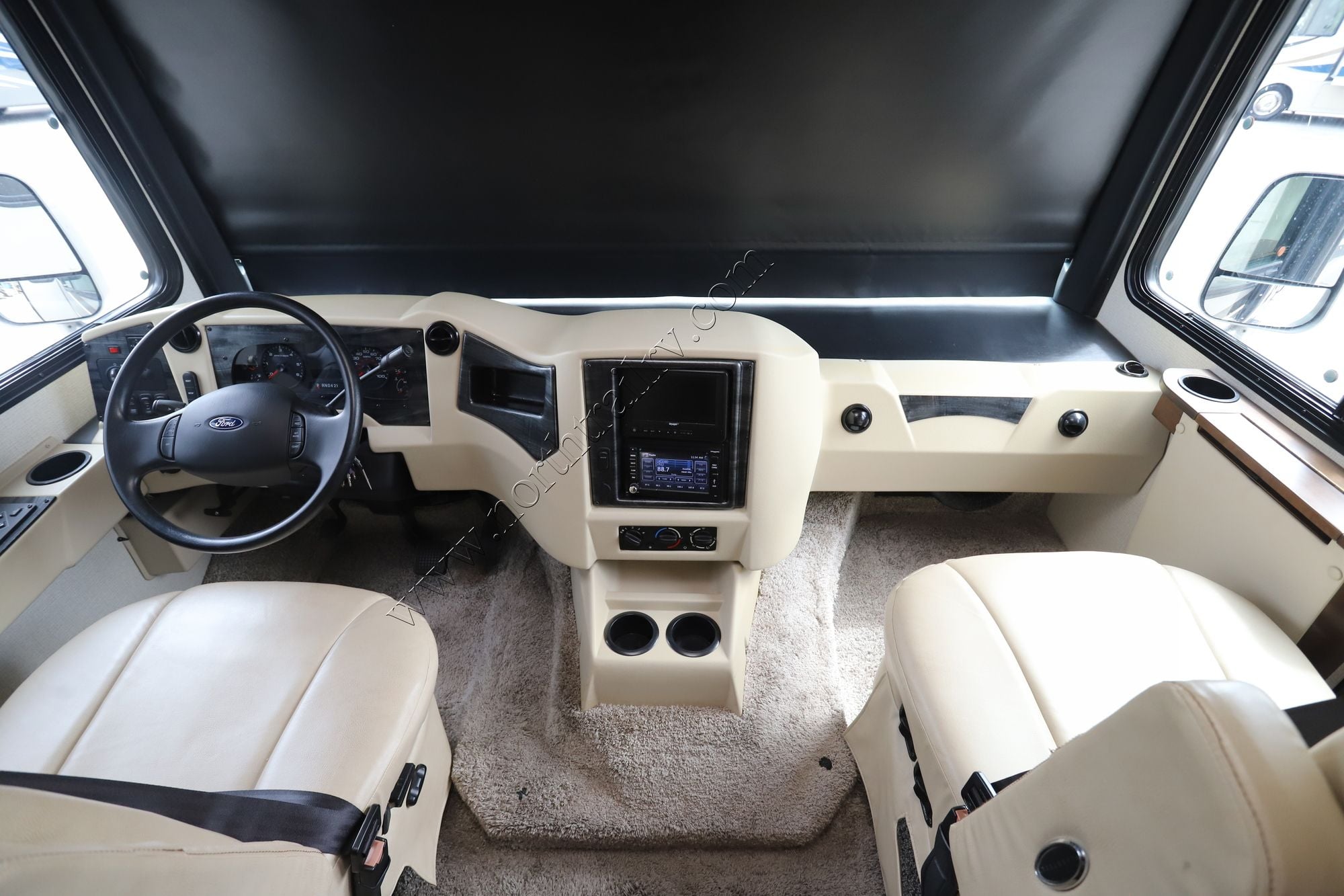 Used 2019 Newmar Bay Star 3124 Class A  For Sale