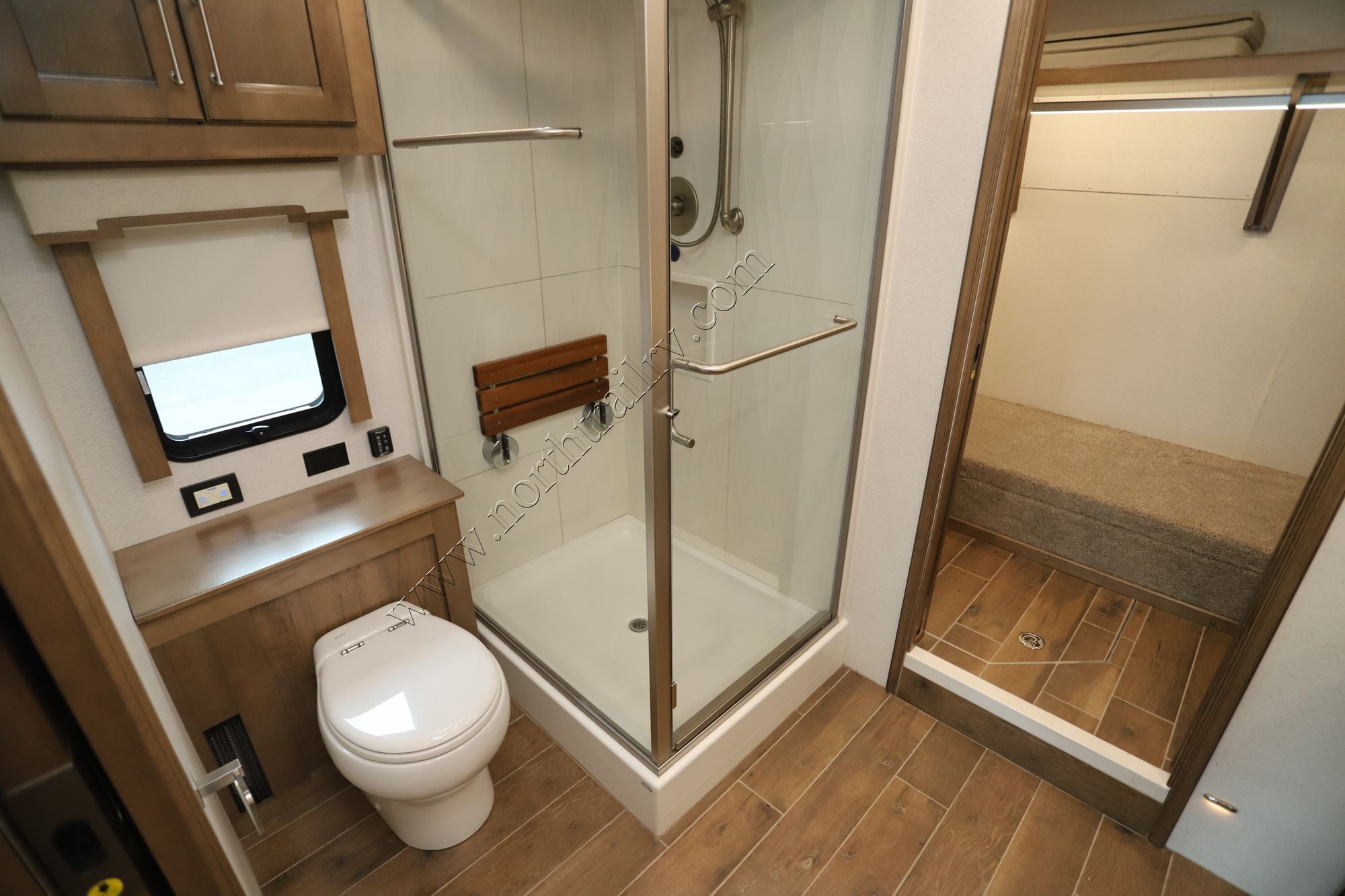 Used 2024 Entegra Aspire 44D Class A  For Sale