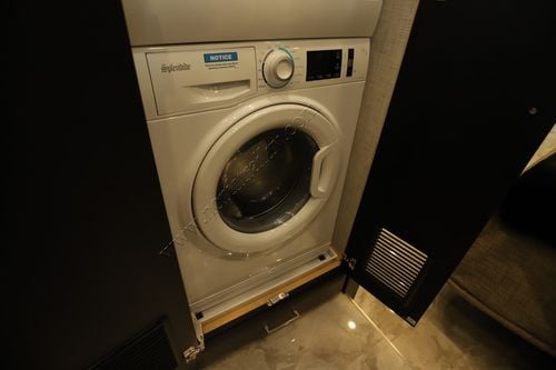 2026 Newmar Essex 4551