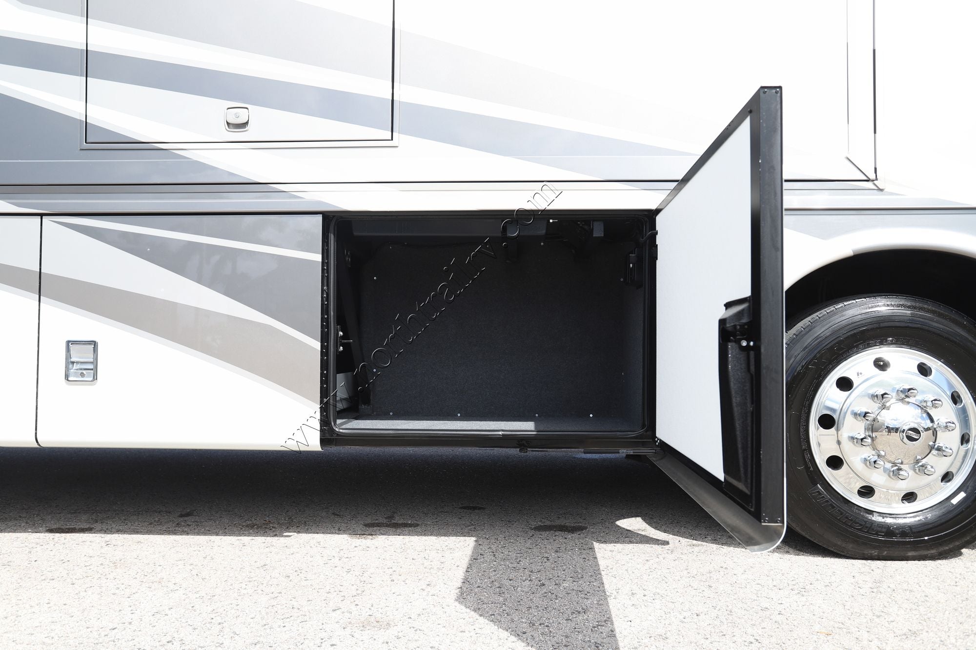 New 2026 Newmar Ventana 3809 Class A  For Sale