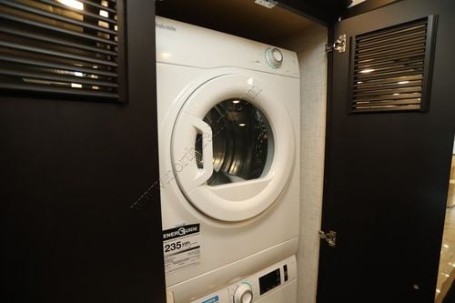 2026 Newmar Essex 4551