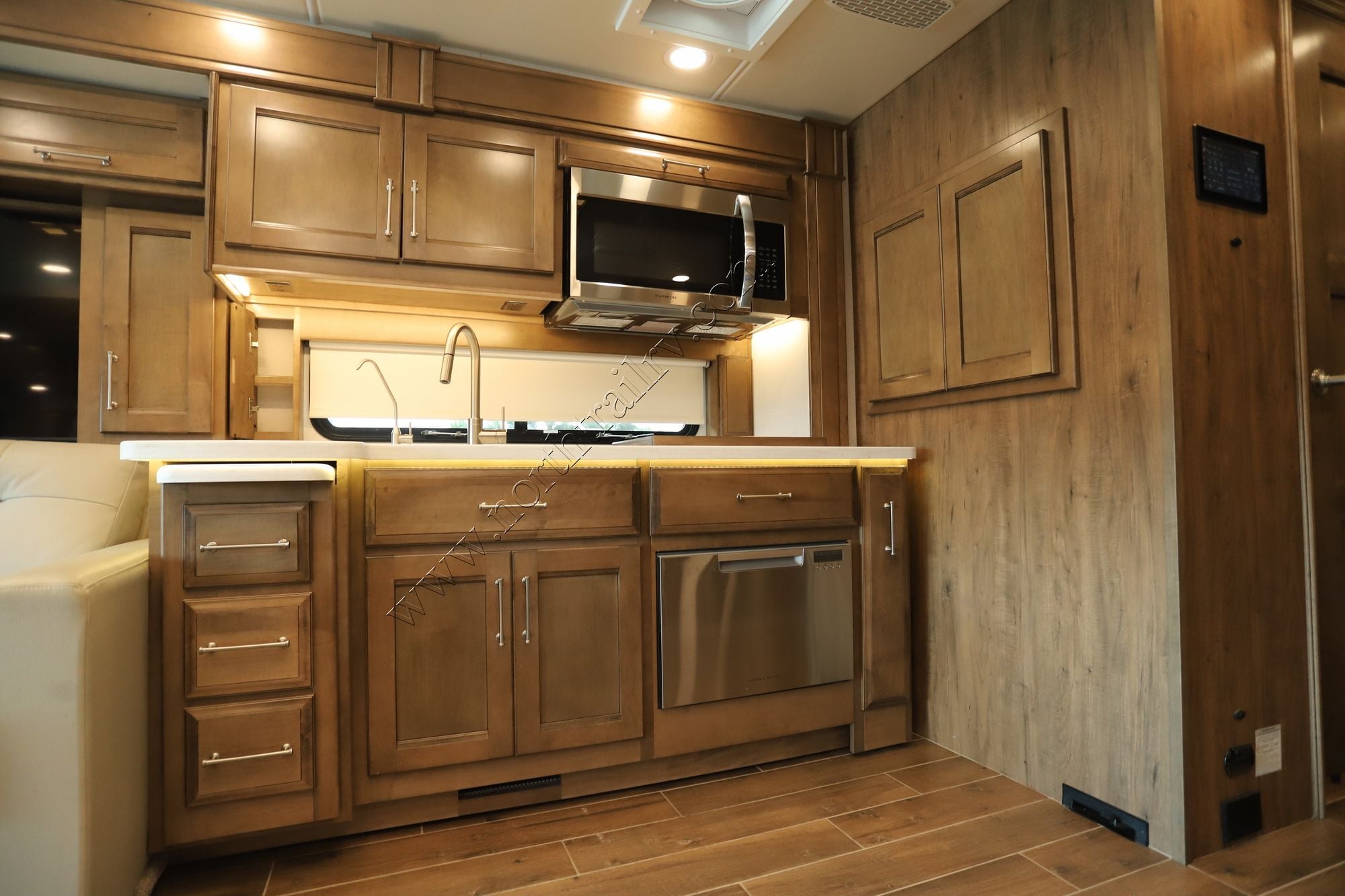 Used 2024 Entegra Aspire 44D Class A  For Sale