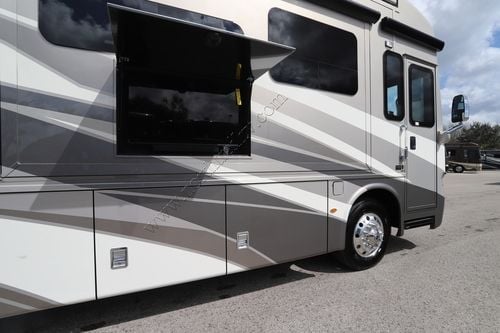 2026 Newmar Ventana 3809 Class A