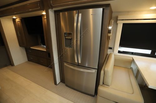 2026 Newmar Ventana 3809 Class A