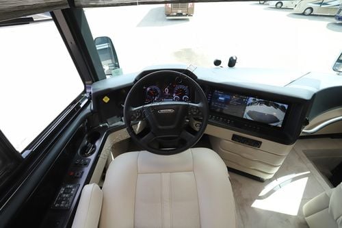 2026 Newmar Essex 4551