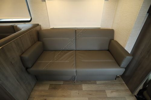 2025 Winnebago Minnie Winnie 31K