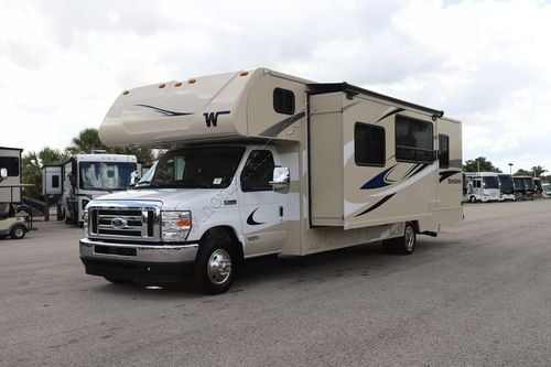 2025 Winnebago Minnie Winnie 31K