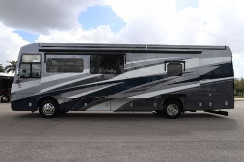 2026 Newmar Ventana 3809 Class A