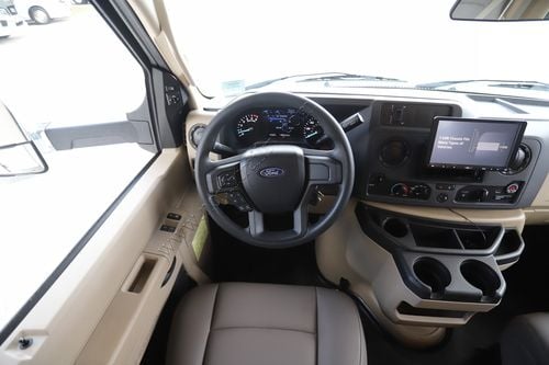 2025 Winnebago Minnie Winnie 31K