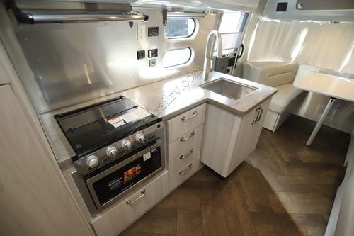 2023 Airstream International 27FB Travel Trailer