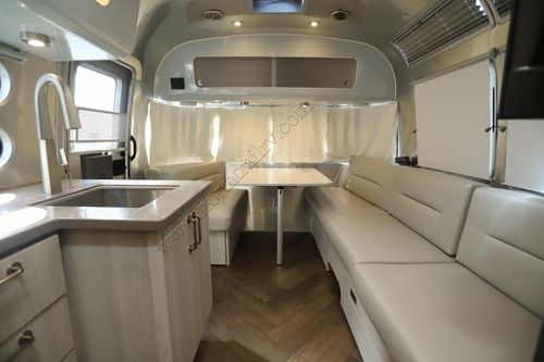 2023 Airstream International 27FB Travel Trailer