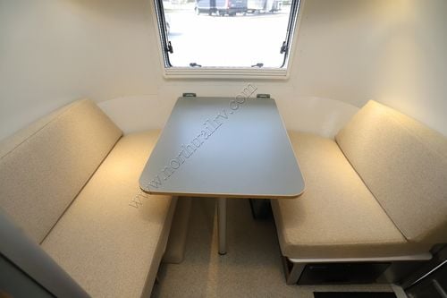 2026 Airstream World Travel 22RB