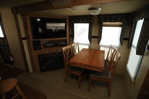 2015 Forest River Flagstaff M8321KBS