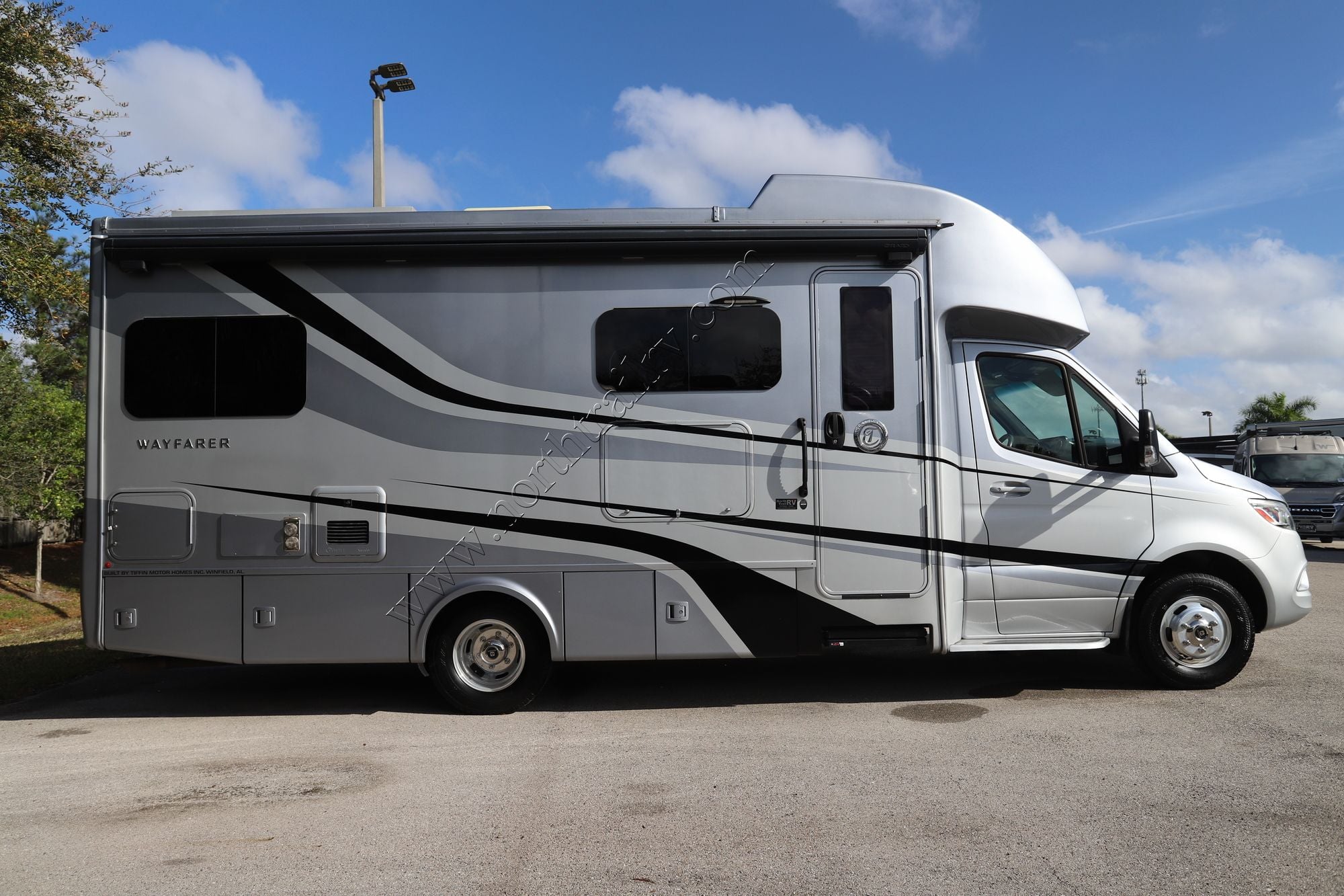 Used 2021 Tiffin Motor Homes Wayfarer 25TW Class C  For Sale