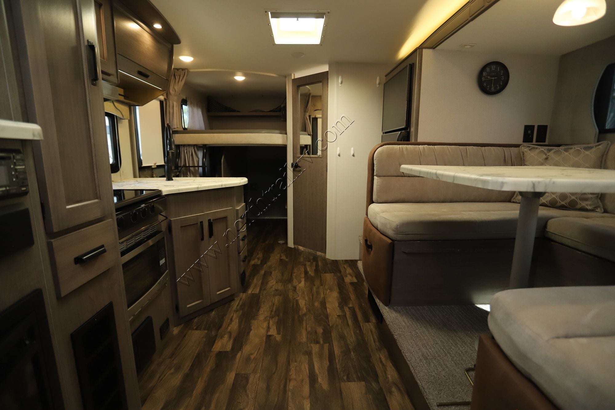 2020 Lance Lance 2445 Travel Trailer Used  For Sale