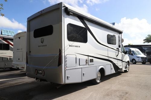 2021 Tiffin Motor Homes Wayfarer 25TW Class C