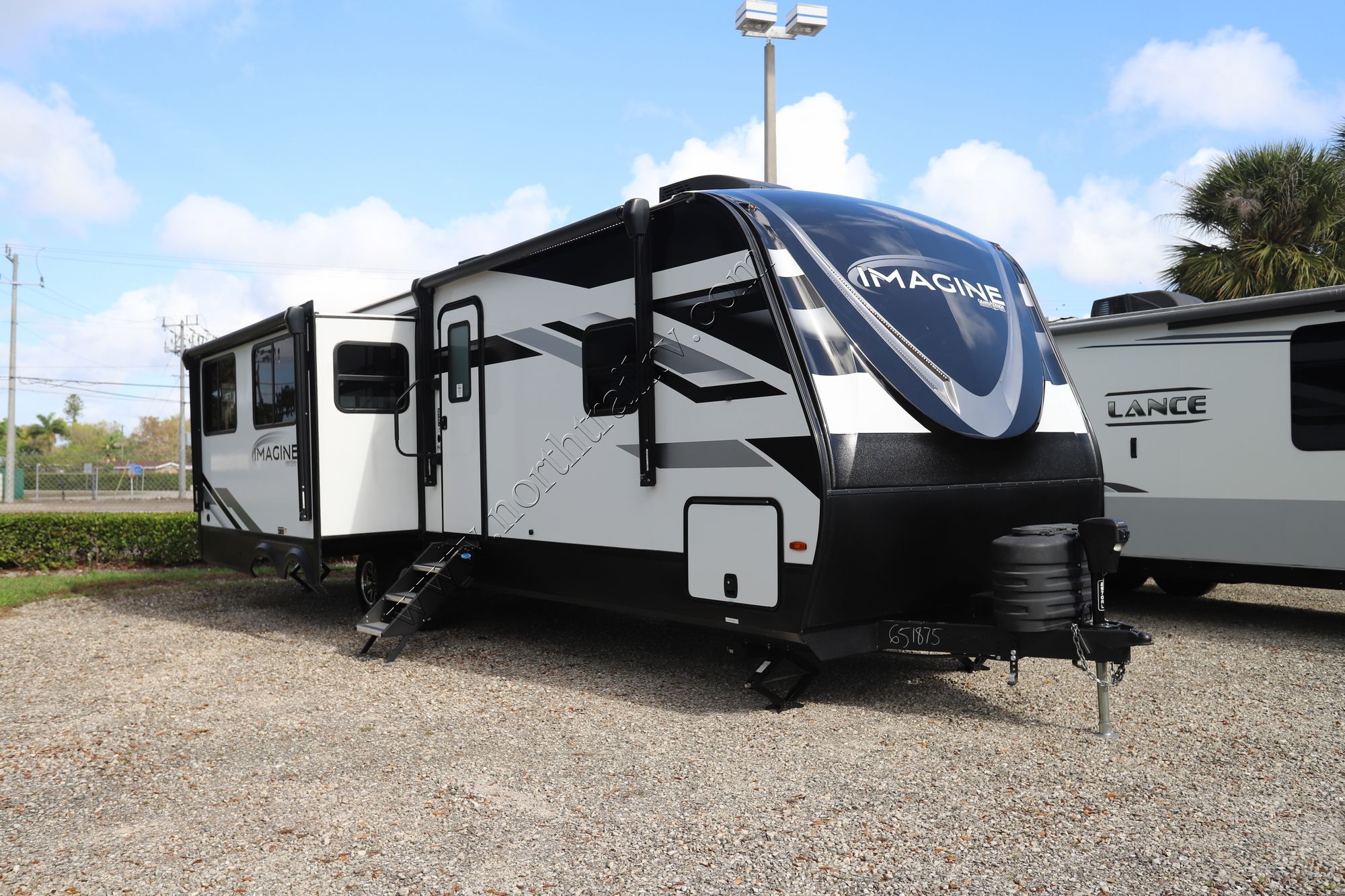 Used 2025 Grand Design Imagine 2970RL Travel Trailer  For Sale