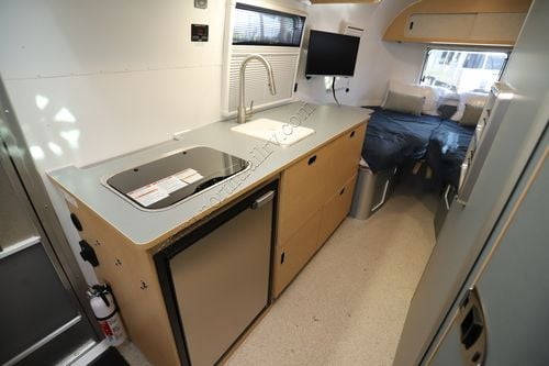 2026 Airstream World Travel 22RB