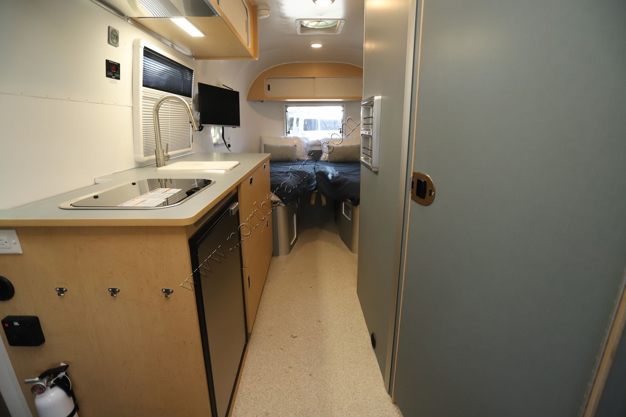 New 2026 Airstream World Travel 22RB Travel Trailer  For Sale