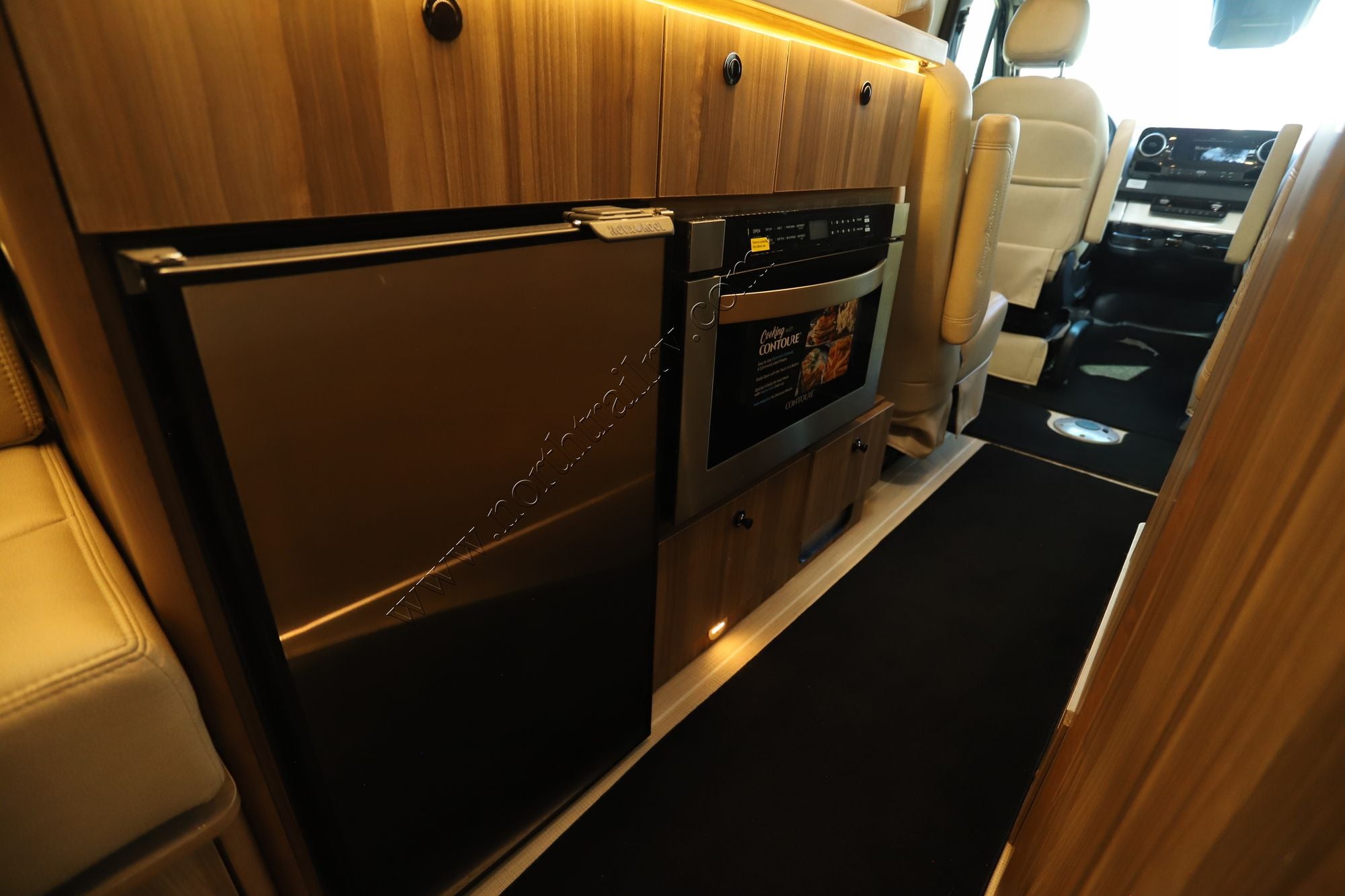 Used 2024 Airstream Interstate 24GL 4X4 E1 Class B  For Sale