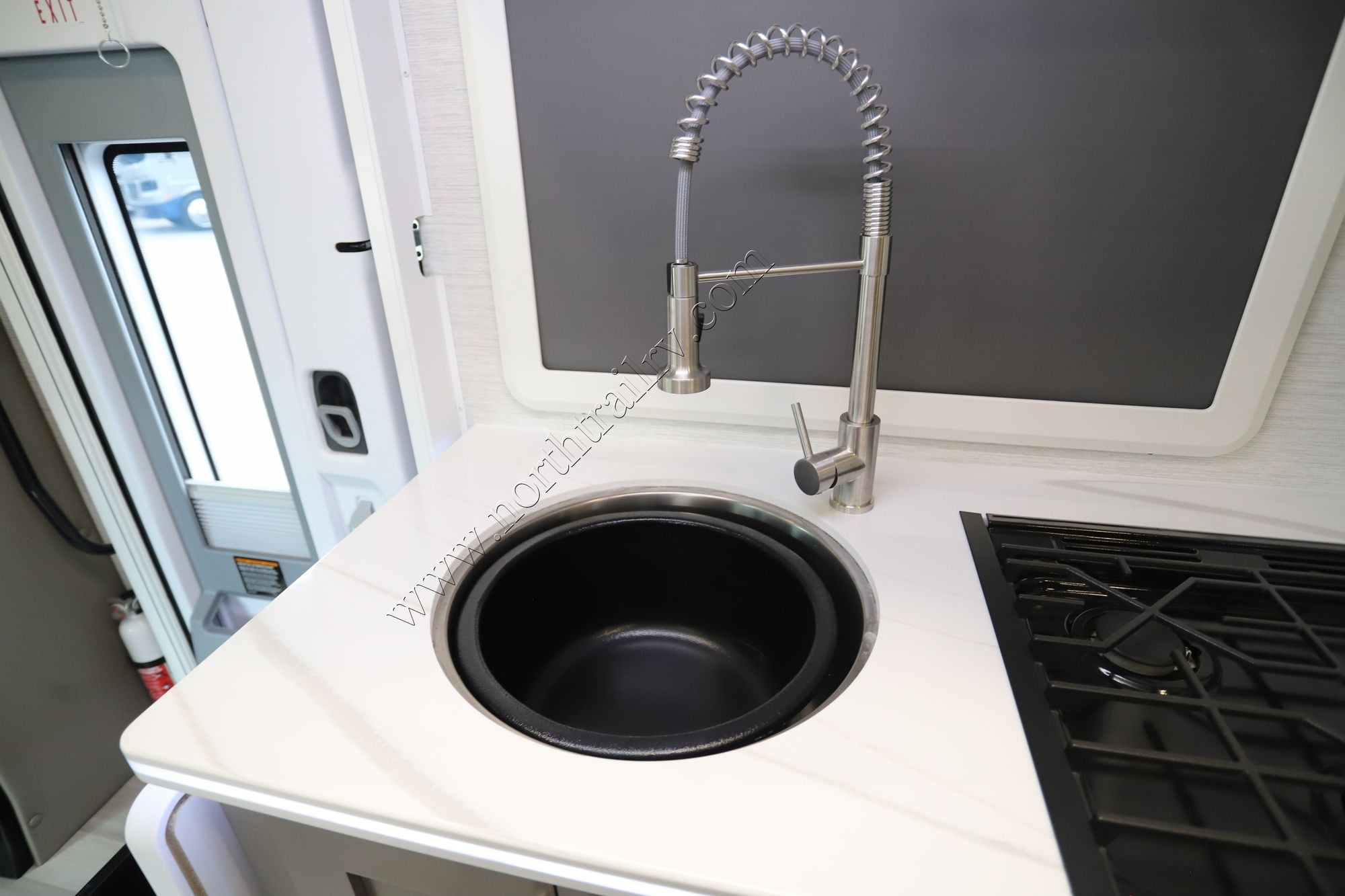 New 2026 Dynamax Isata 3 24FW Class C  For Sale