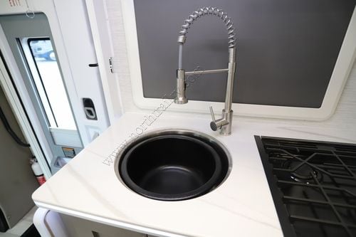 2026 Dynamax Isata 3 24FW