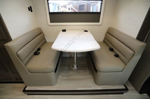 2026 Dynamax Isata 3 24FW