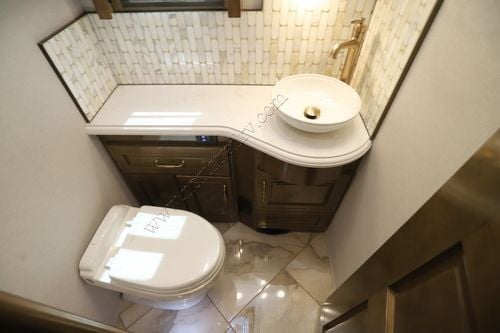 2027 Newmar Essex 4551