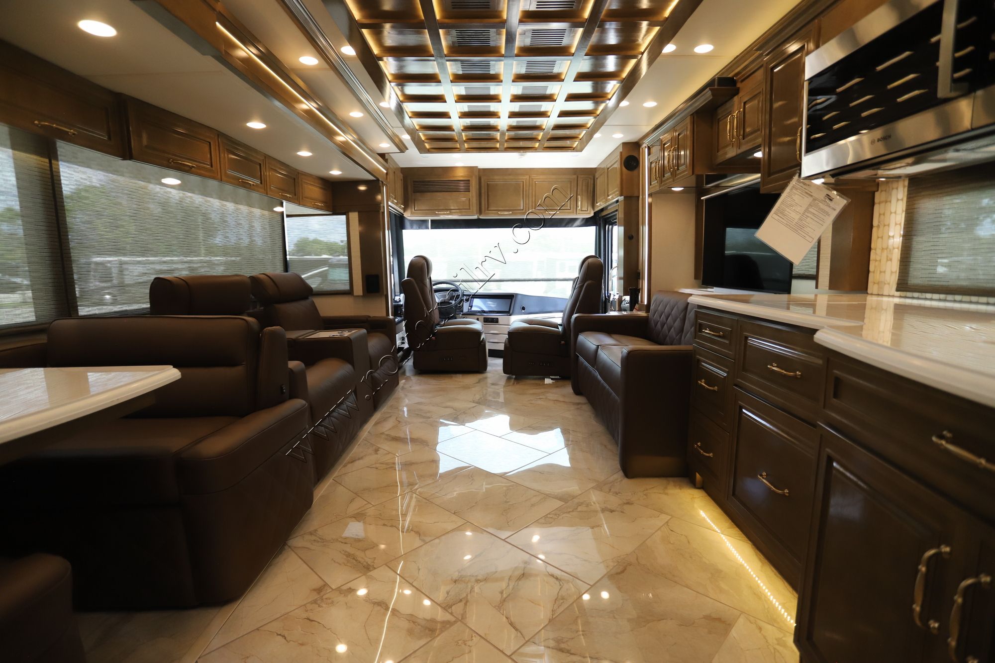 New 2027 Newmar Essex 4551 Class A  For Sale