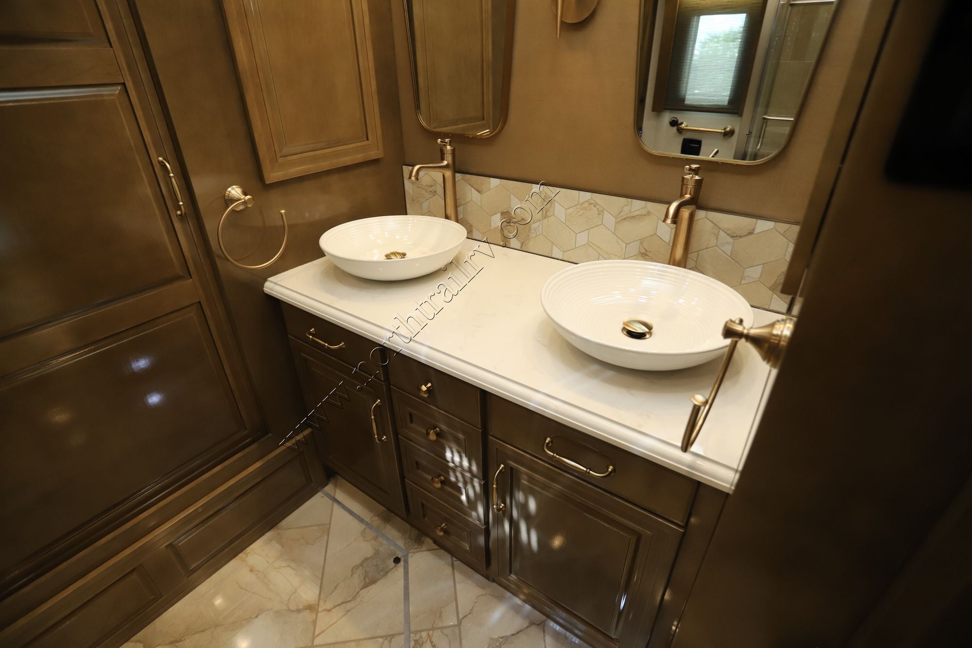 New 2027 Newmar Essex 4551 Class A  For Sale