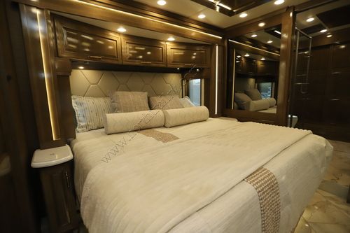 2027 Newmar Essex 4551