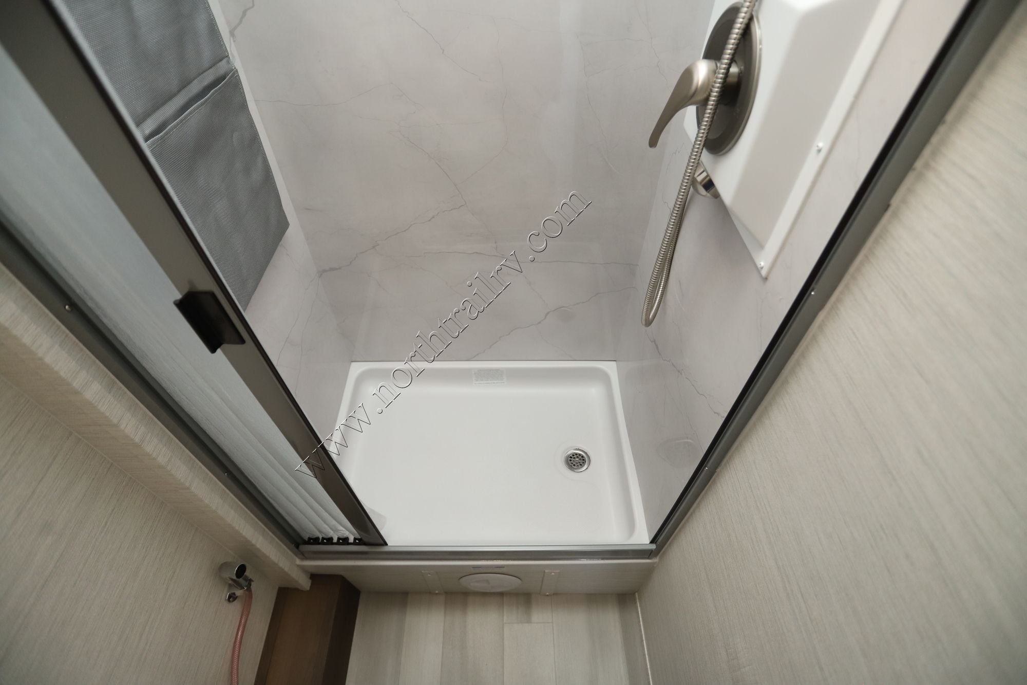 New 2026 Dynamax Isata 3 24FW Class C  For Sale