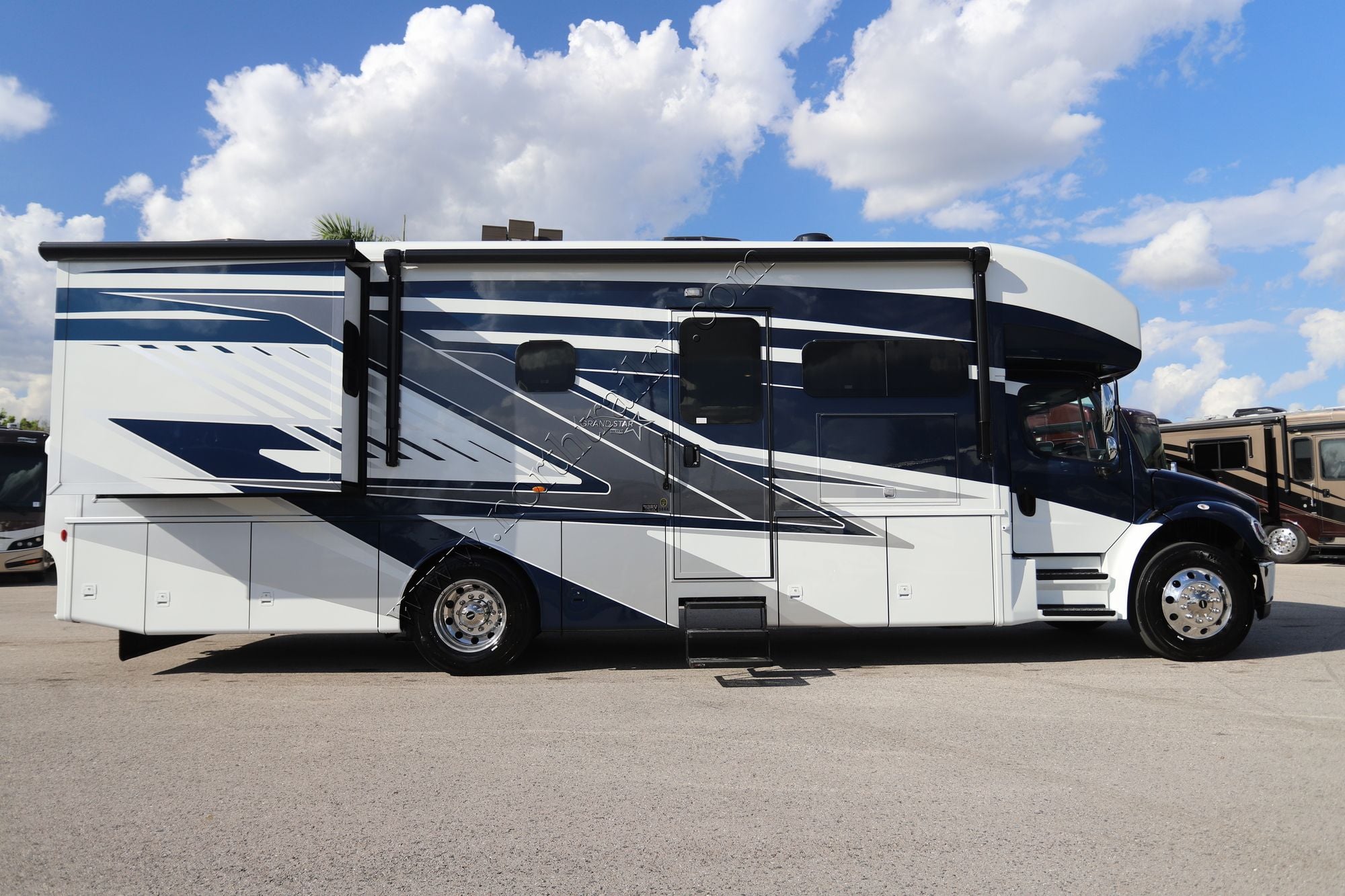 New 2026 Newmar Grand Star 3444 Super C  For Sale