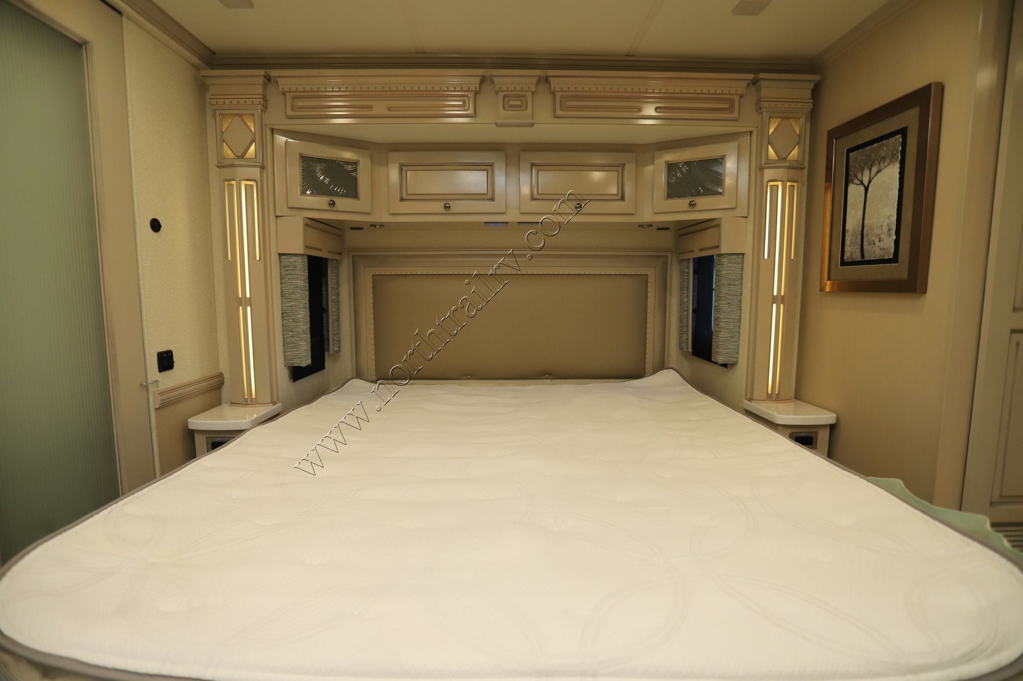 Used 2021 Newmar Dutch Star 4369 Class A  For Sale