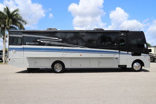 2022 Winnebago Adventurer 36Z