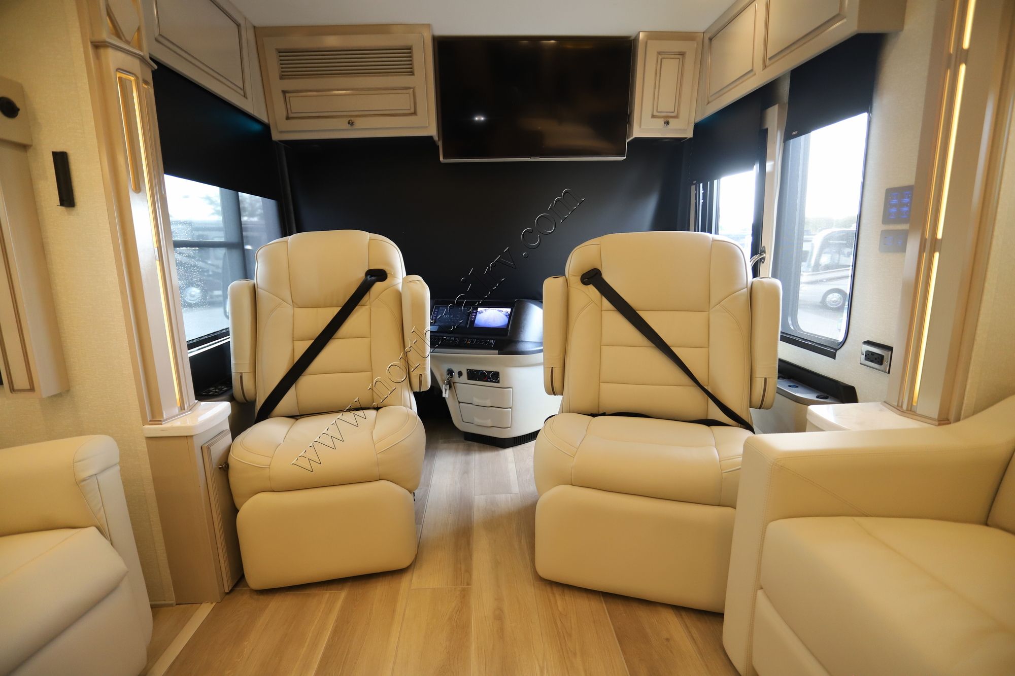 Used 2021 Newmar Dutch Star 4369 Class A  For Sale