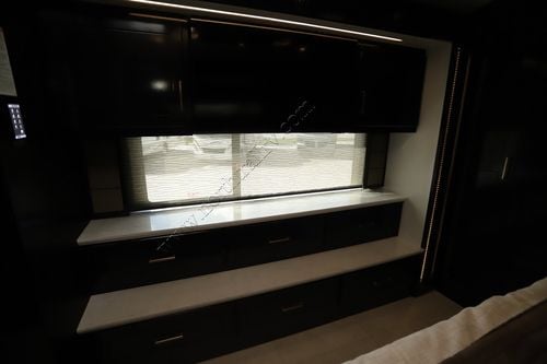 2027 Newmar New Aire 3543